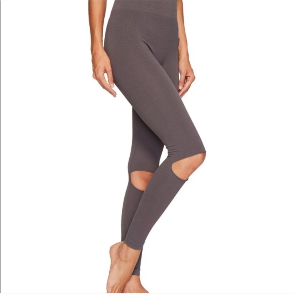 Free People Ryanne grey leggings NWT - Picture 4 of 8